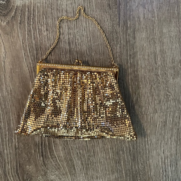 Whiting & Davis Goldtone Metal Mesh Bag Purse Chain Handle Vintage 1940s - Picture 4 of 9